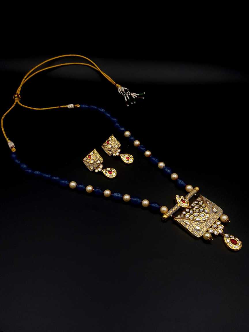 vilandi-pendant_er_mala-PMVL19186GYHG
