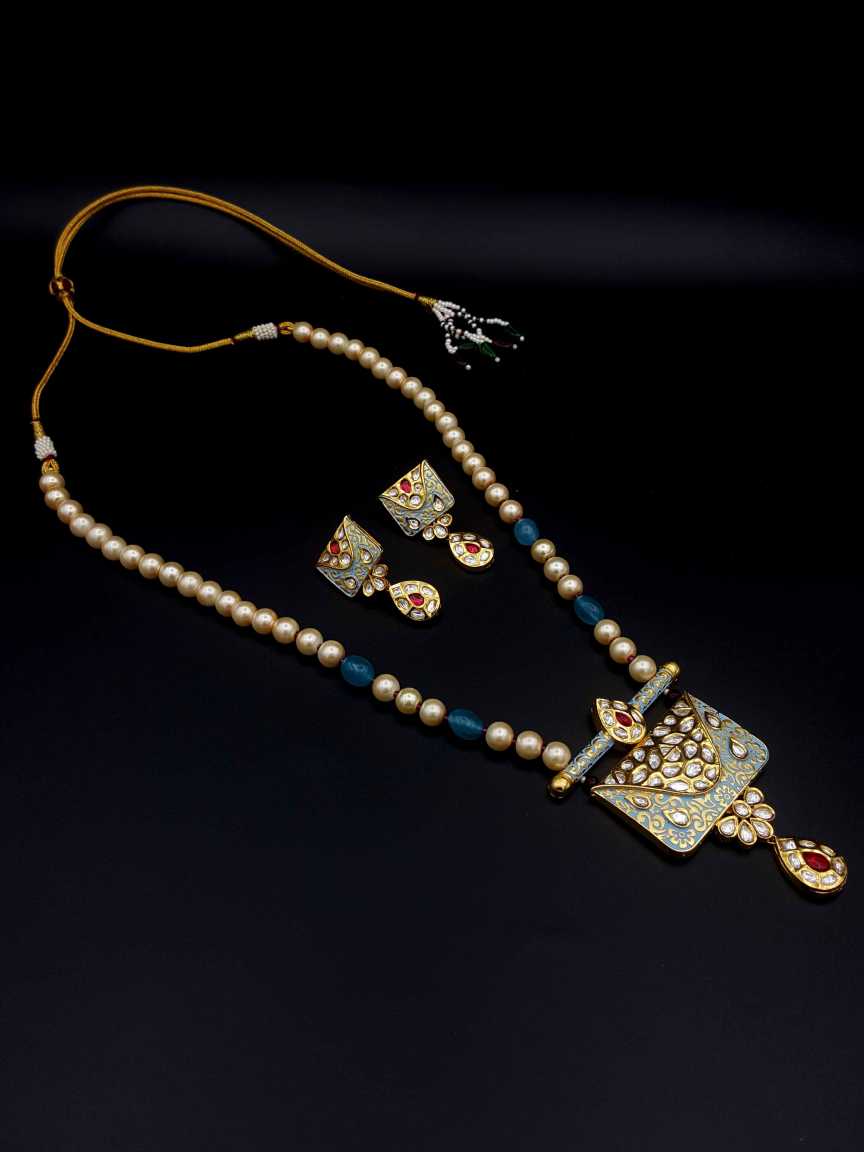 vilandi-pendant_er_mala-PMVL19186TQHG