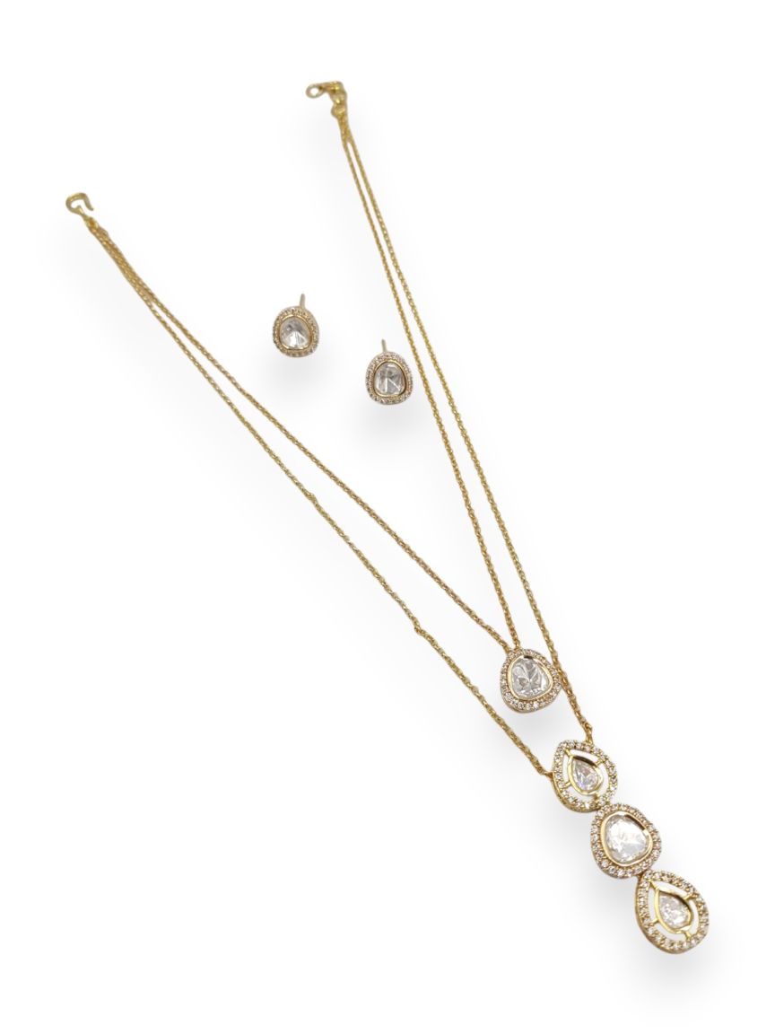 LONG NECKLACE SET WITH PENDANT IN VILANDI KUNDAN STYLE | DESIGN - 22656
