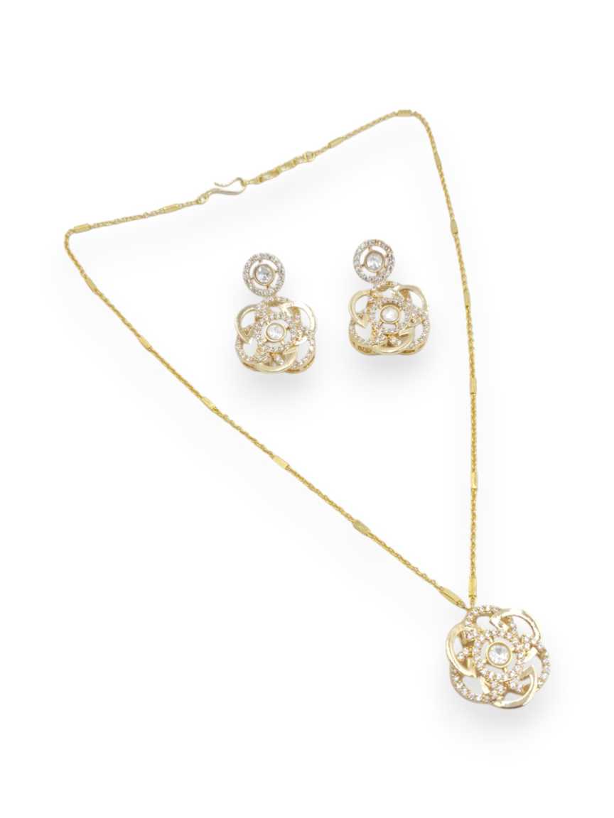 LONG NECKLACE SET WITH PENDANT IN VILANDI KUNDAN STYLE | DESIGN - 23168