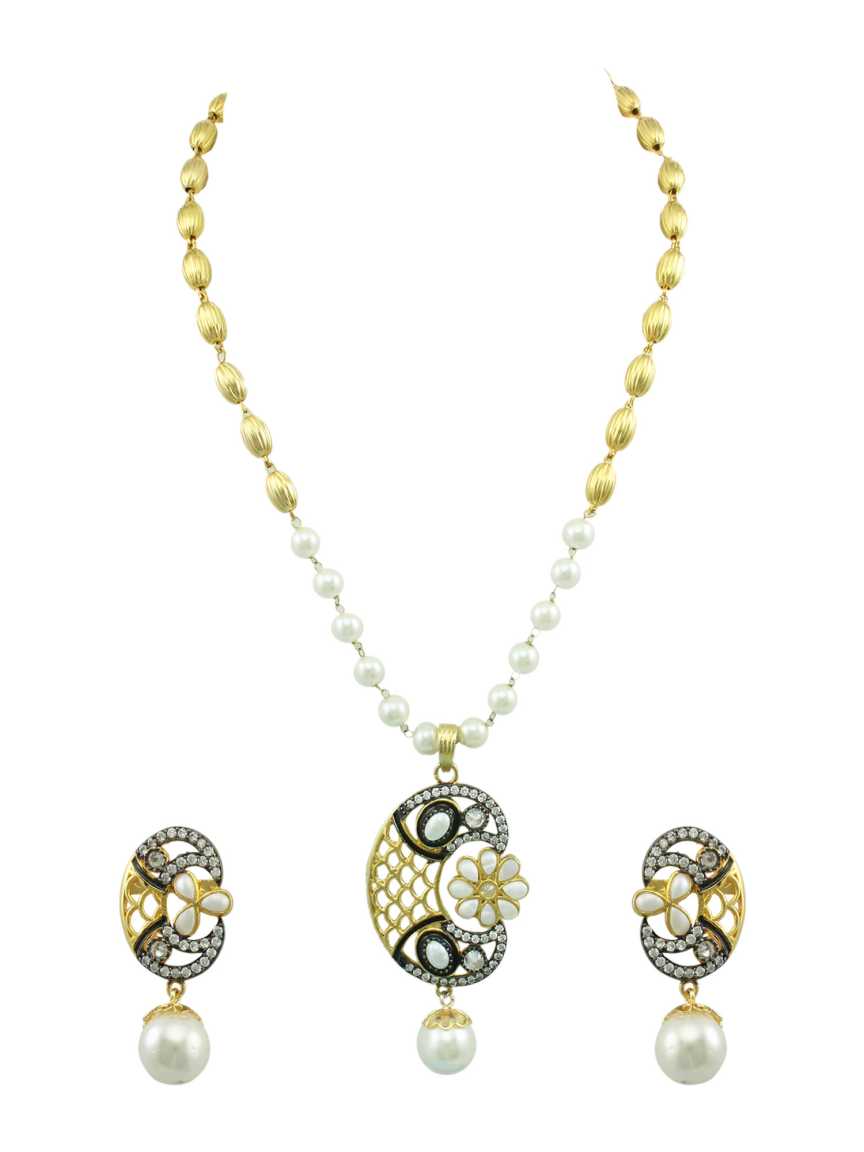 LONG NECKLACE SET WITH PENDANT IN ANTIQUE VICTORIAN STYLE | DESIGN - 15532