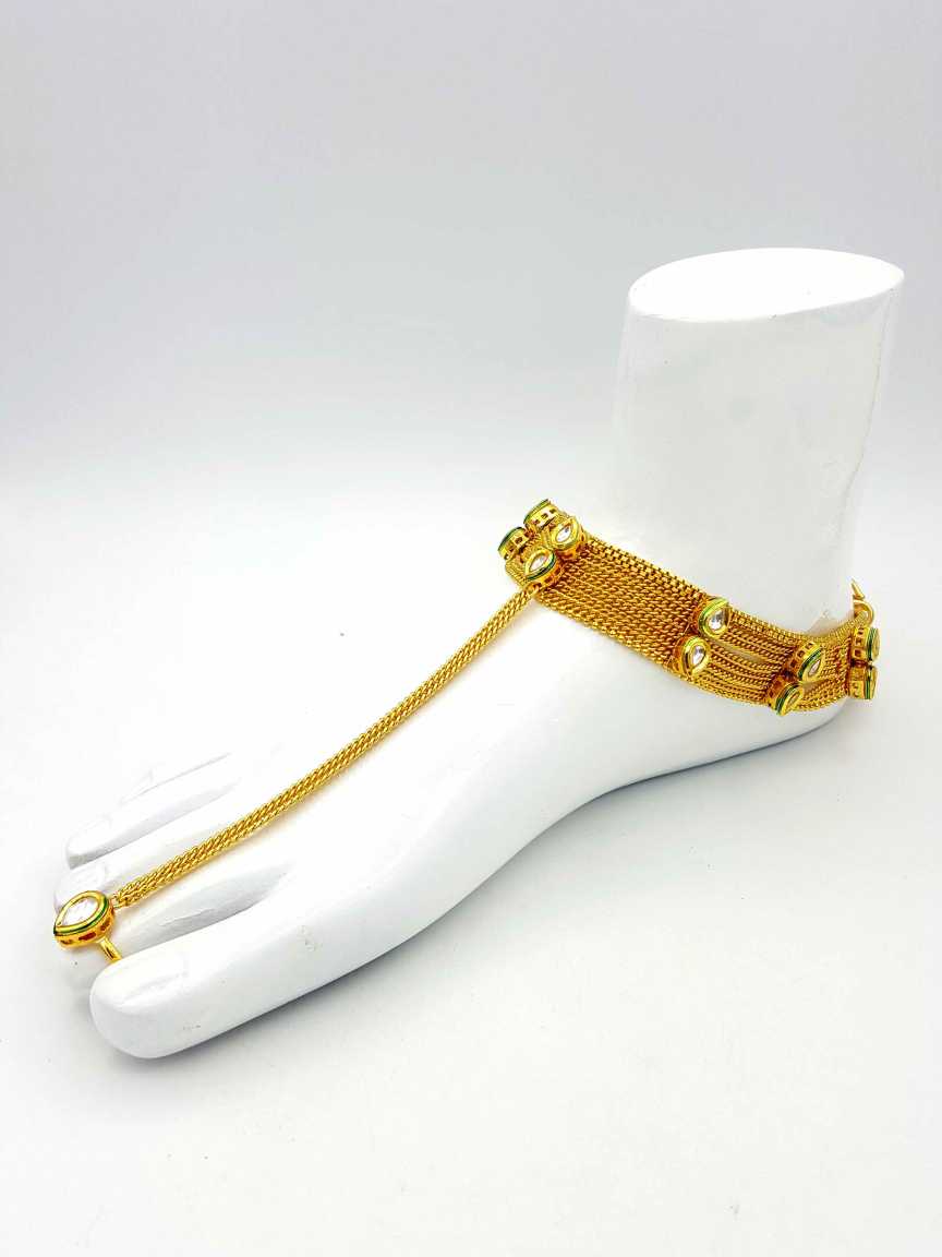 PAYAL ANKLET WITH TOE RING in VILANDI KUNDAN Style | Design - 18839