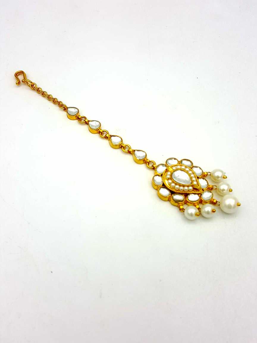 kundan-tika-TKKU18149PLHG