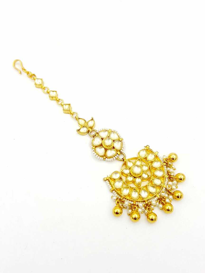 kundan-tika-TKKU18235TZHG
