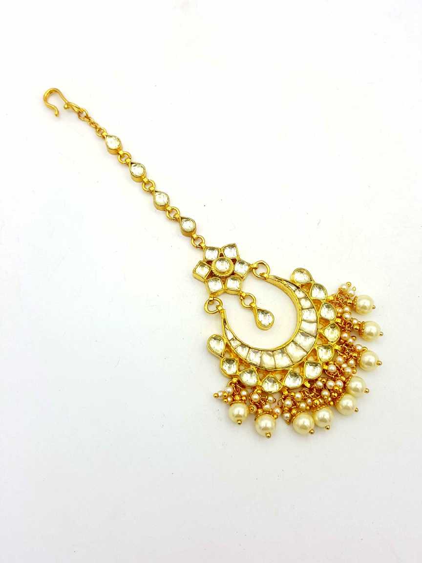kundan-tika-TKKU18912TZPLHG