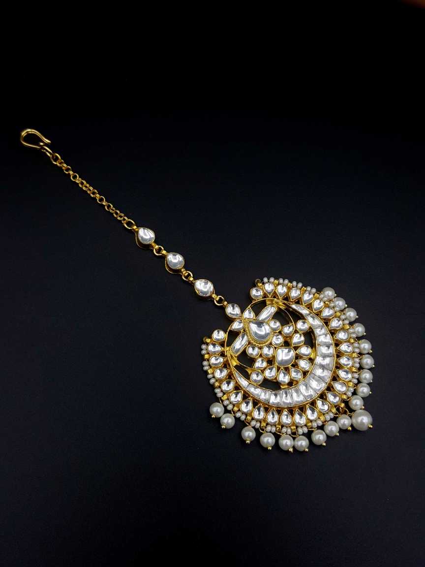 kundan-tika-TKKU19174CLPLHG