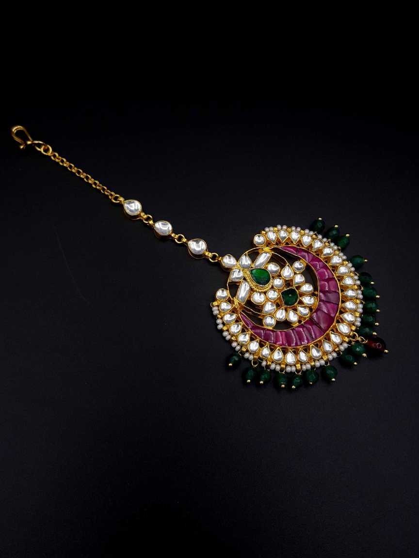 kundan-tika-TKKU19174GNRNHG