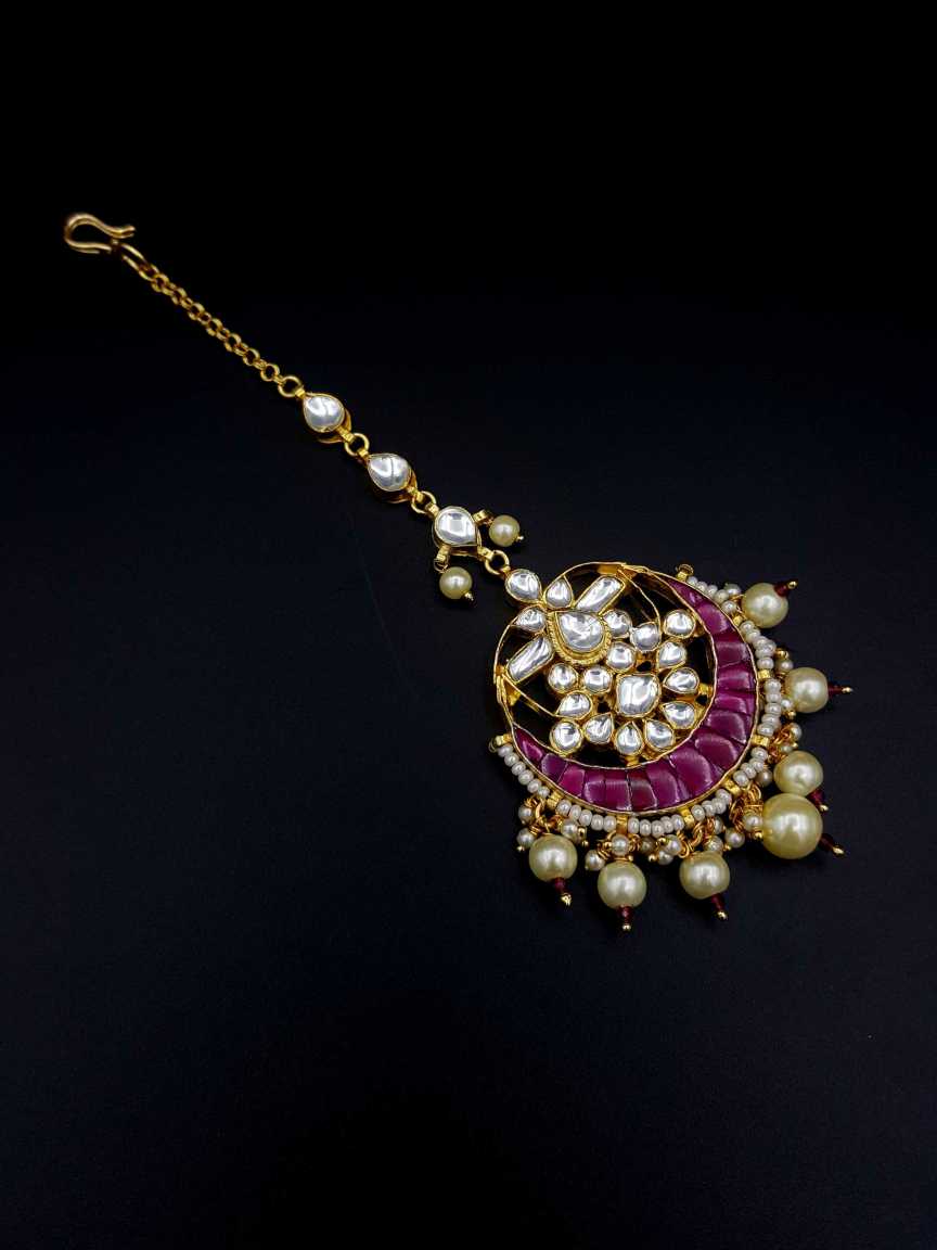 kundan-tika-TKKU19176RNHG