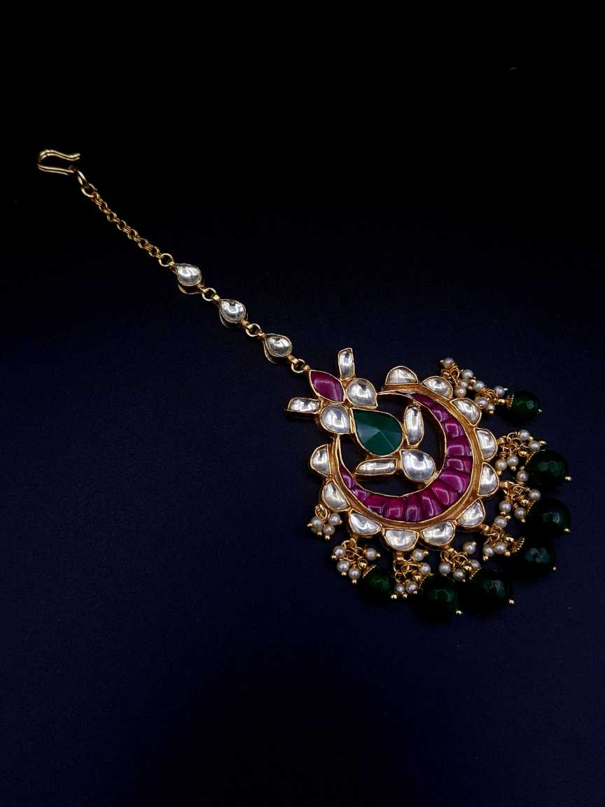 kundan-tika-TKKU19397TZREHG