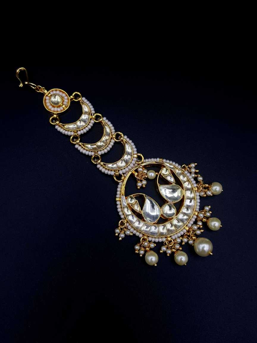 kundan-tika-TKKU19407TZPLHG