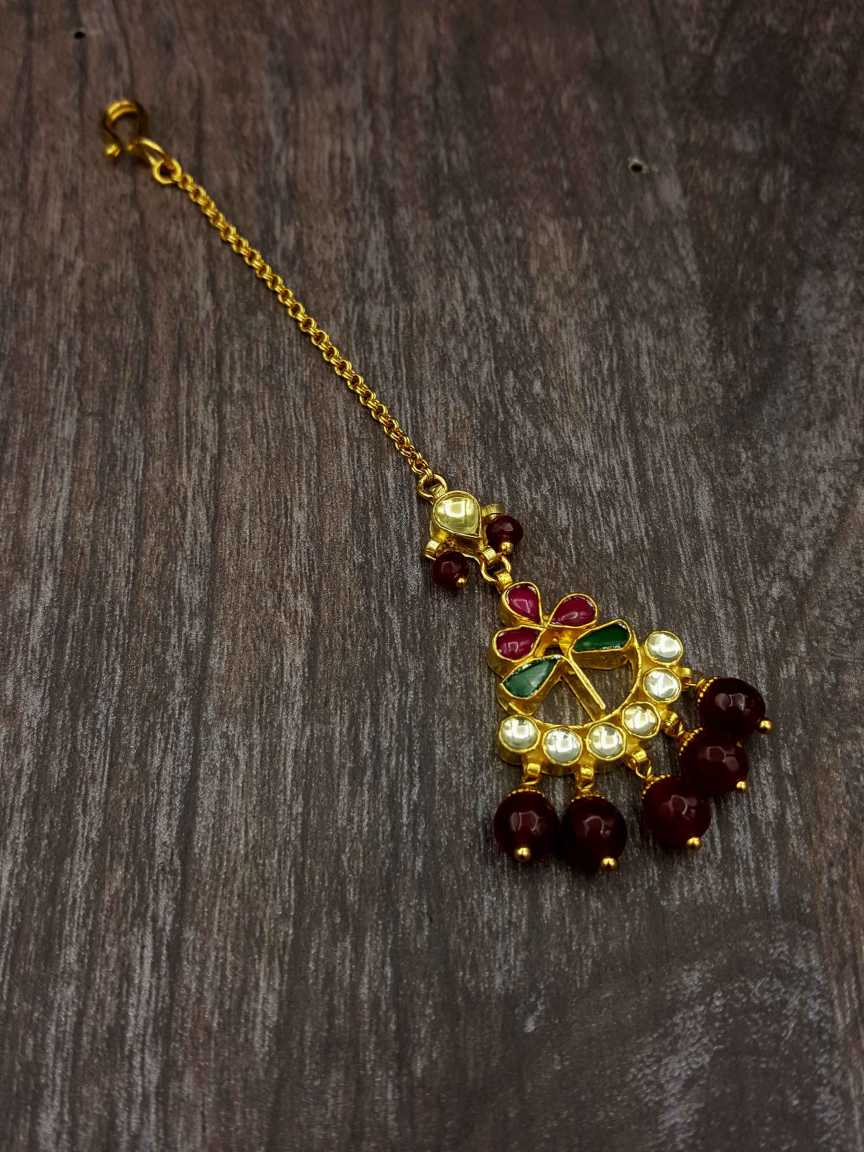 kundan-tika-TKKU19541GNRNHG
