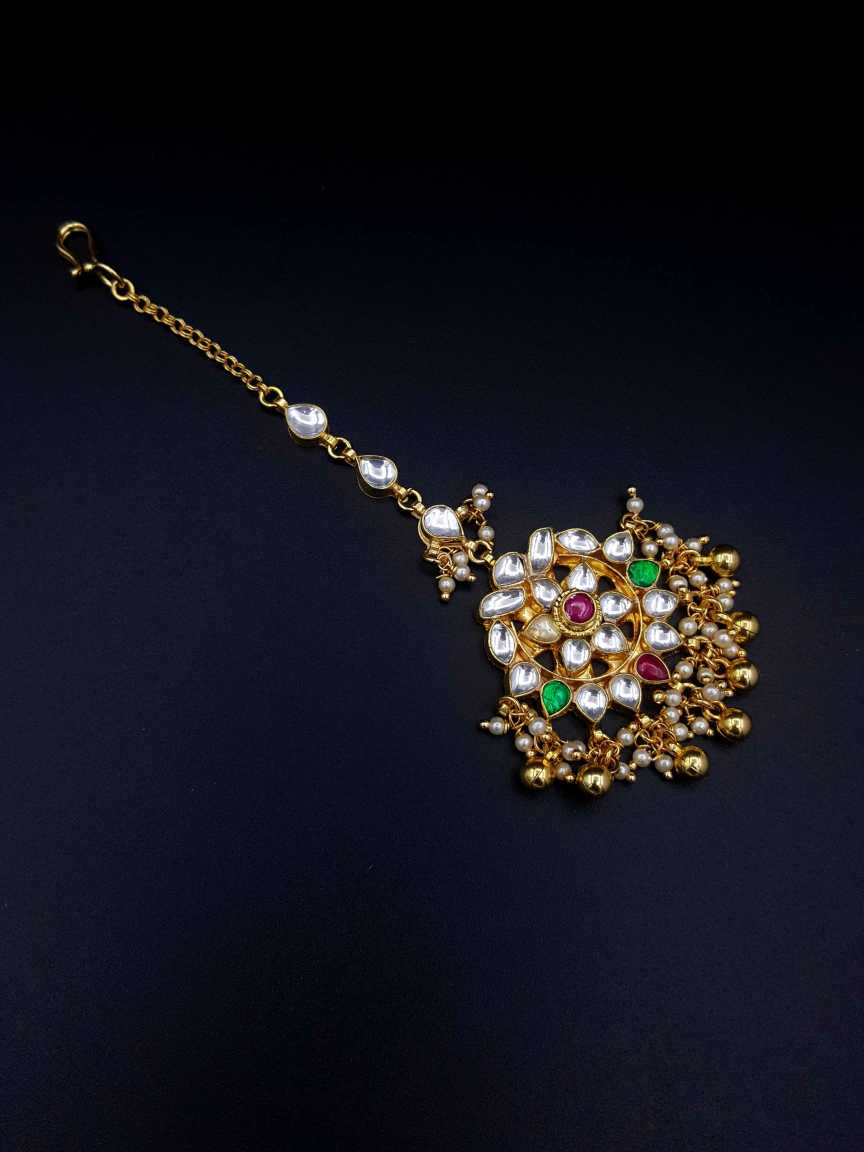 kundan-tika-TKKU19570RNGNHG