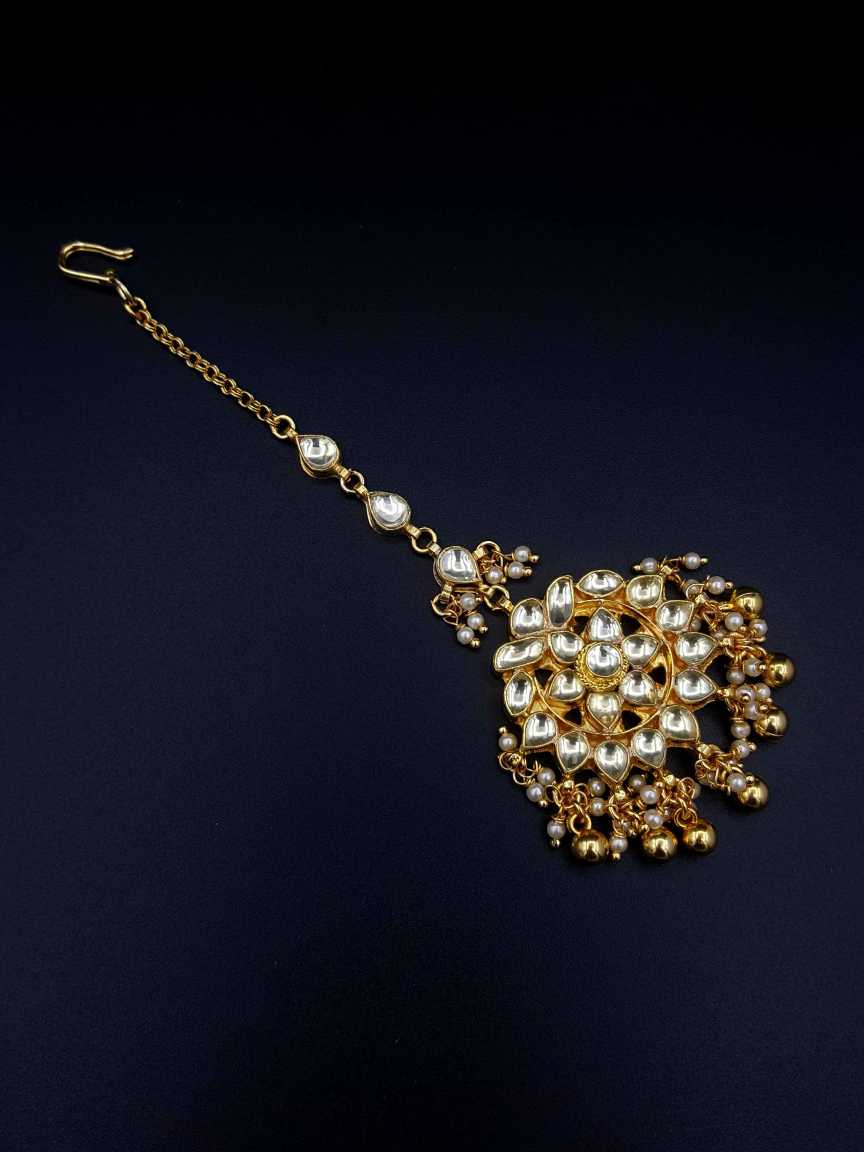 kundan-tika-TKKU19570TZHG