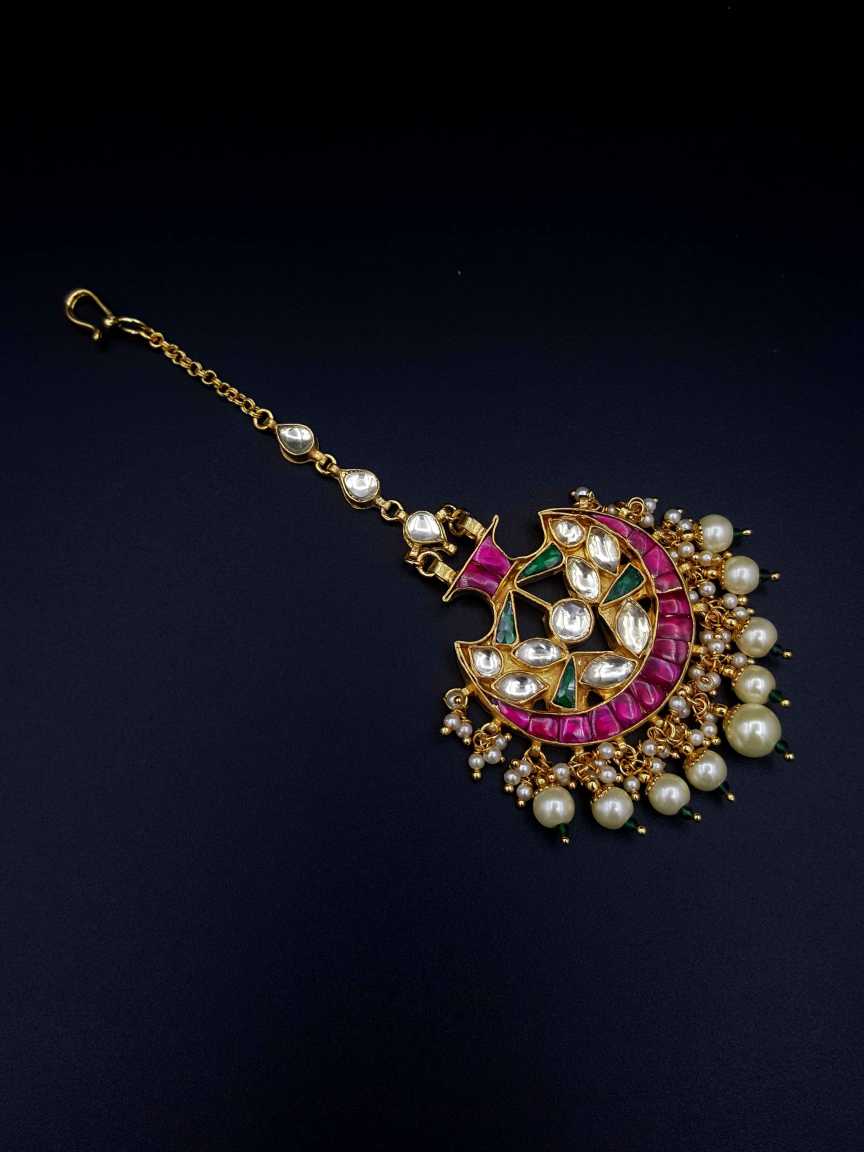 kundan-tika-TKKU19595RNGNHG
