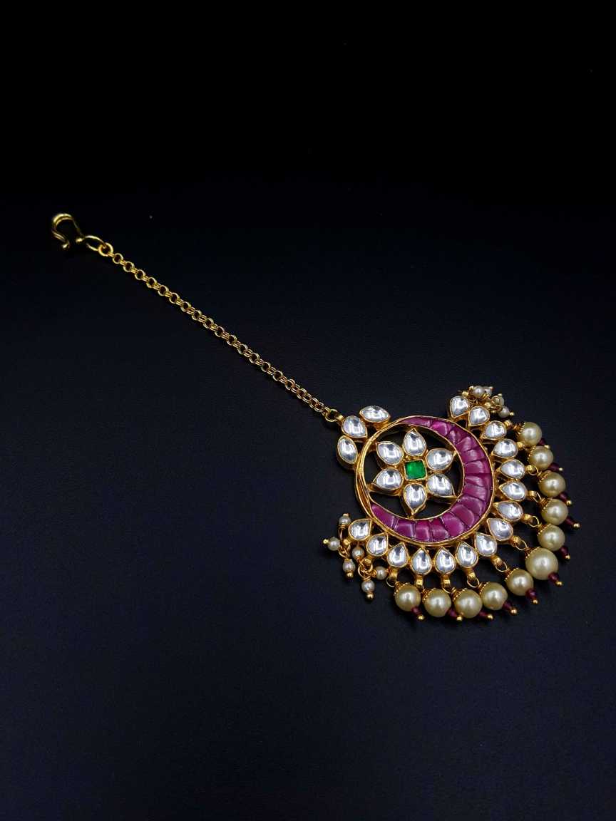 kundan-tika-TKKU19606RNGNHG
