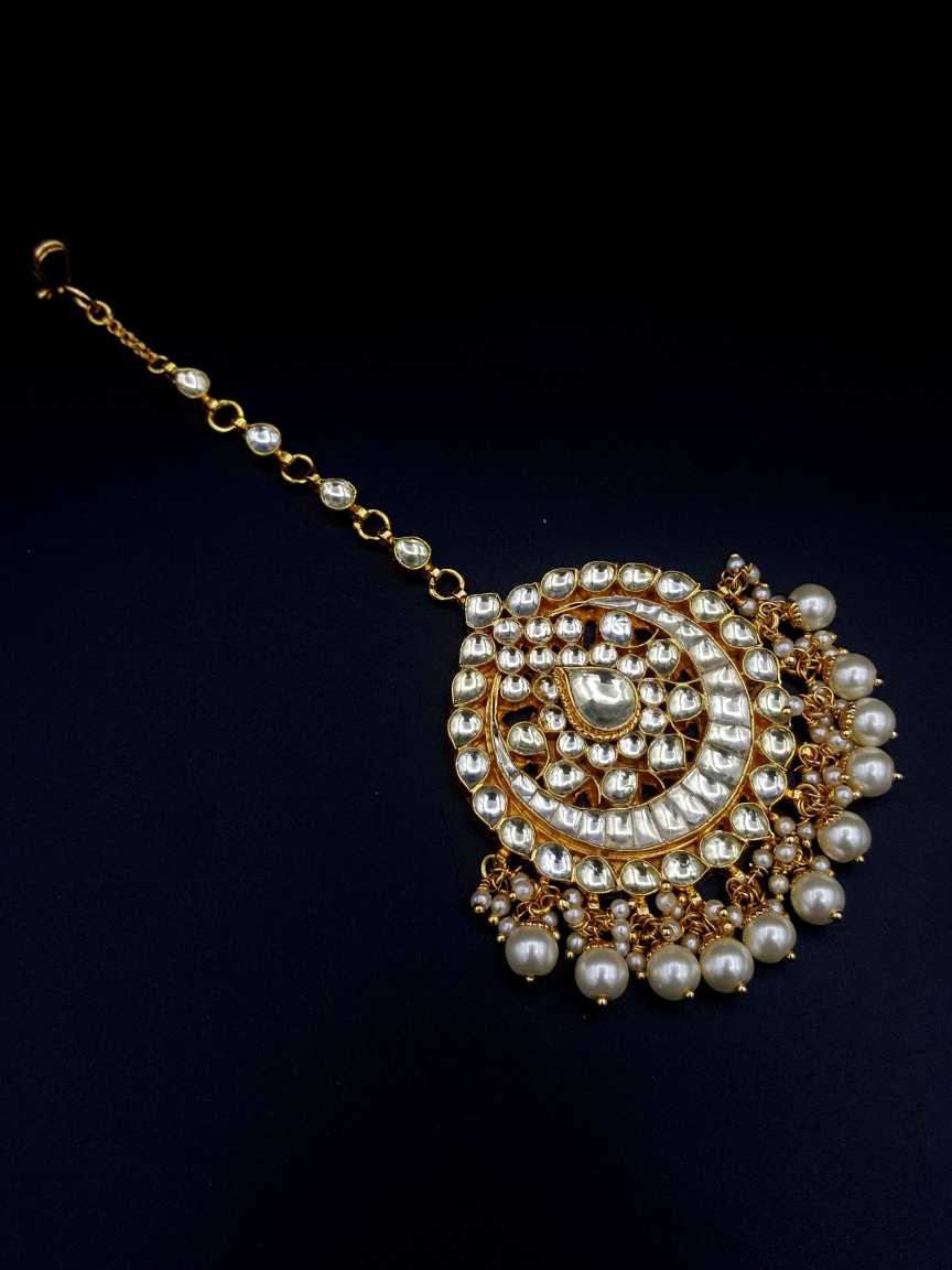 kundan-tika-TKKU19813TZPLHG
