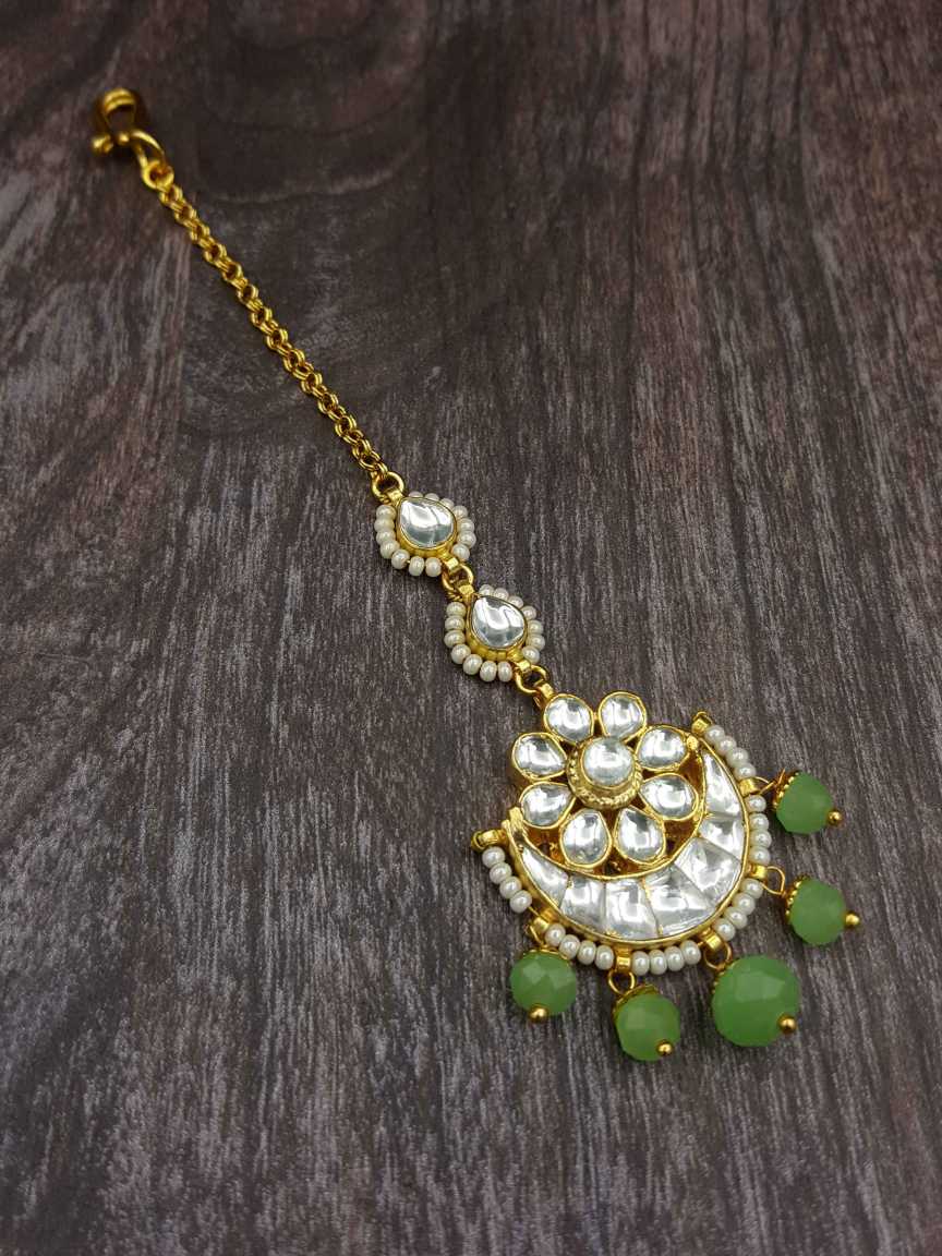 kundan-tika-TKKU20478GMHG