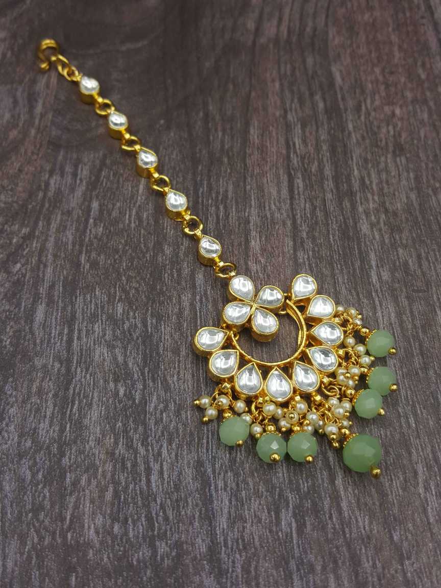 kundan-tika-TKKU20663GMHG