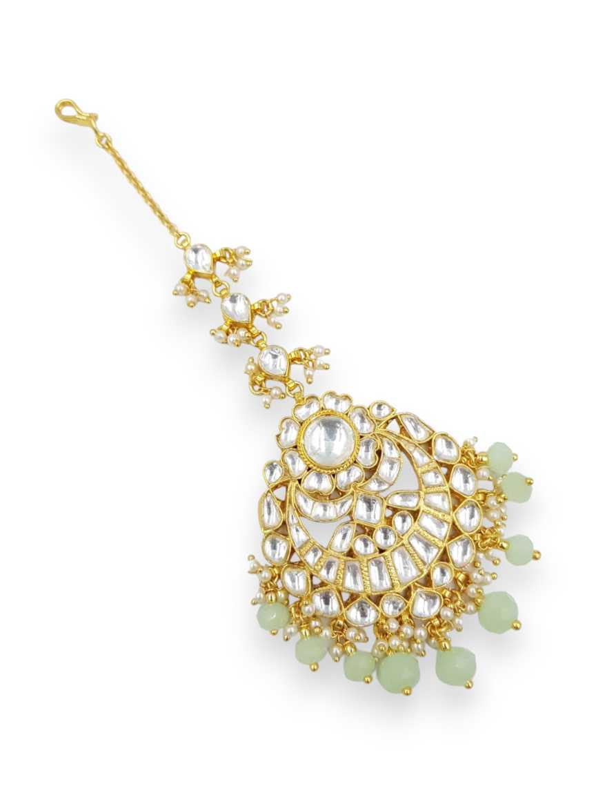 kundan-tika-TKKU22266GMHG