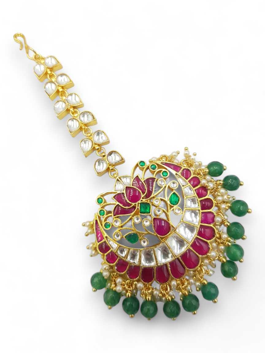 kundan-tika-TKKU22366REHG
