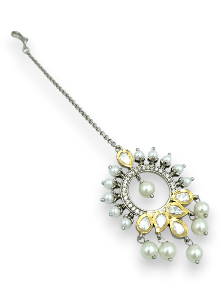 MAANG TIKA IN VILANDI KUNDAN STYLE | DESIGN - 24123